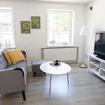Like House 9 A B&B