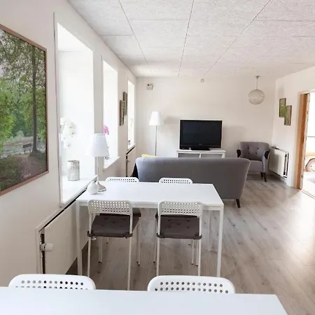 Bed & Breakfast Like House 9 A