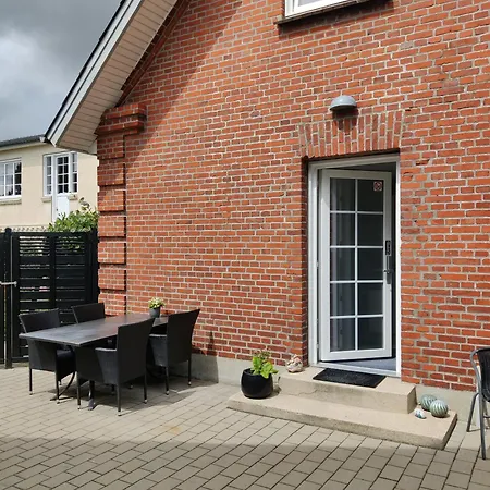 Like House 9 A 4* Varde